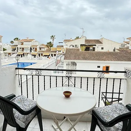 Rosaleda En Apartment Torrevieja